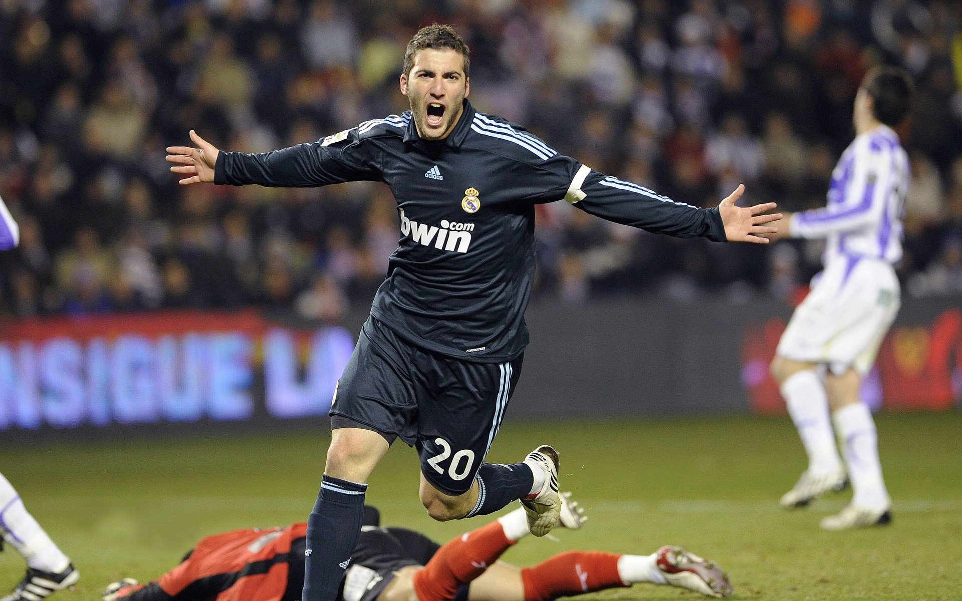 中国足球联赛球场智能安保系统投入使用,足球赛安保工作方案